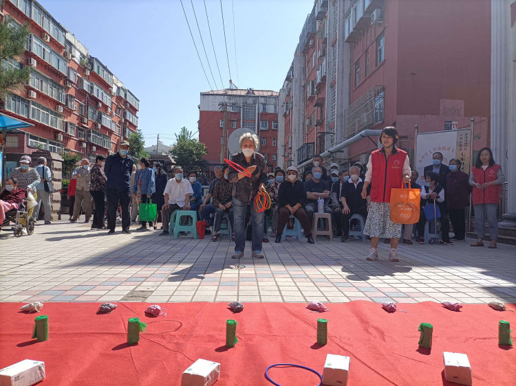 简篇-快乐新生活 健康乐翻天——七里山街道七东社区开展线上健康科普讲座及老年趣味运动会