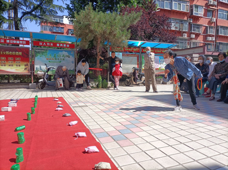 简篇-快乐新生活 健康乐翻天——七里山街道七东社区开展线上健康科普讲座及老年趣味运动会