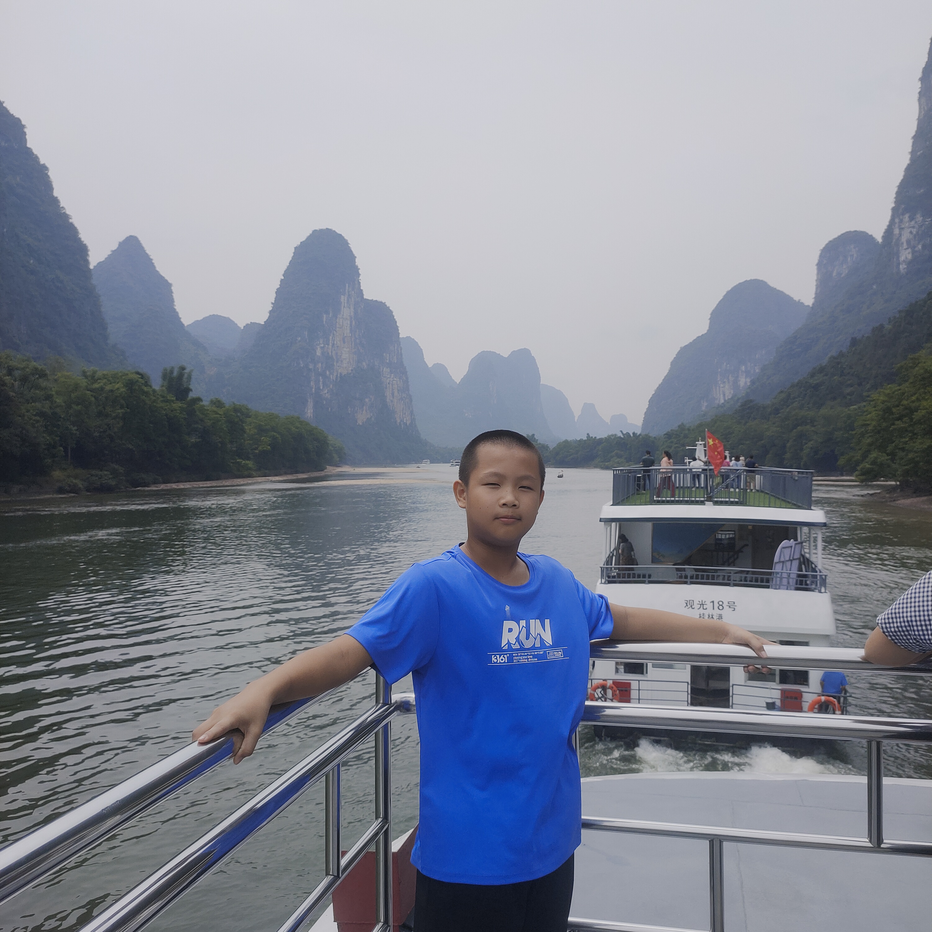 c6d96634aab2c481044ef390dd1da16.jpg