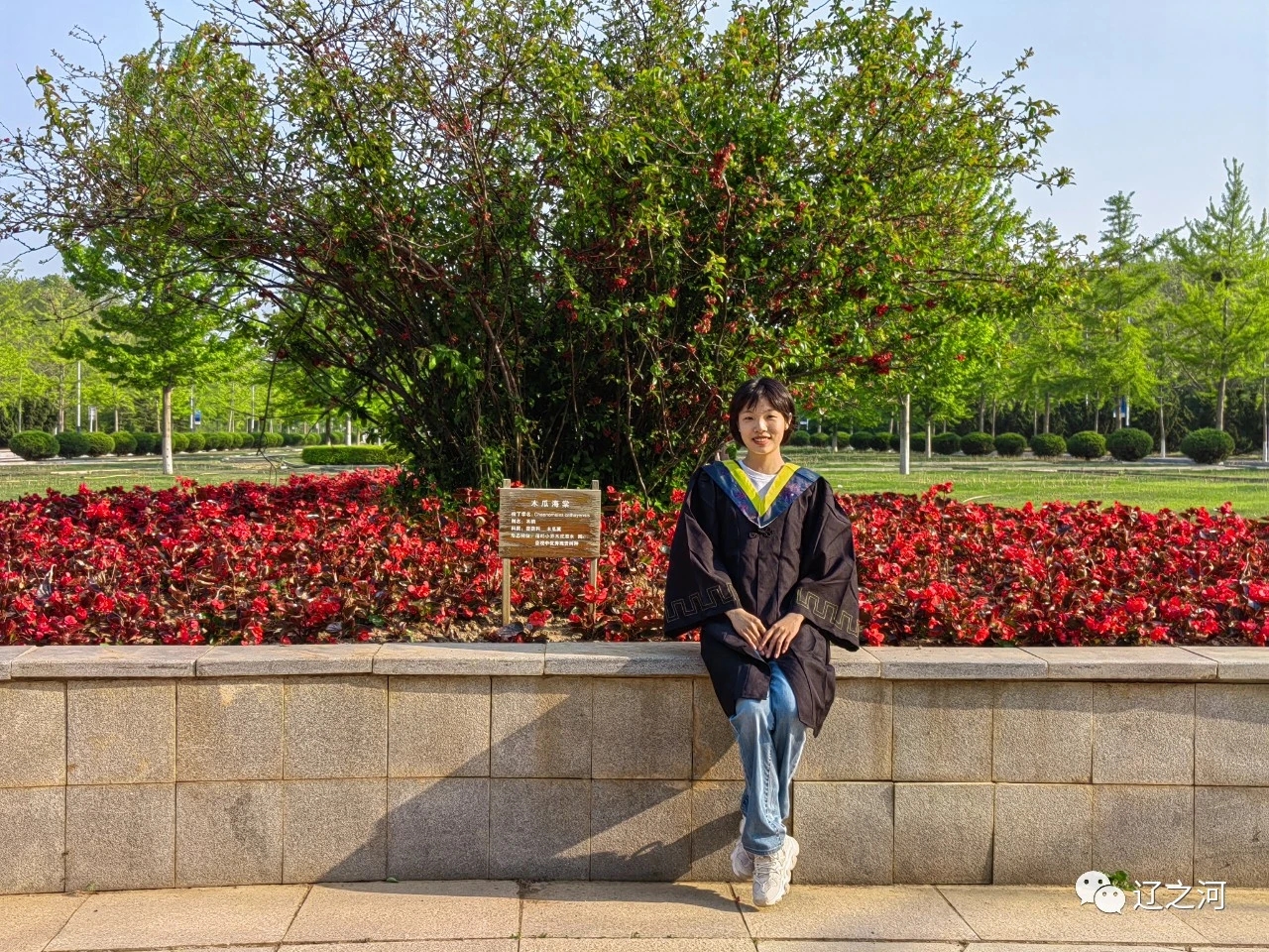 111907990.jpg 085e19a75f4d564474f6a0f4d41f79eb_.jpg
