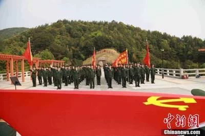 t01adcbb36bd3b18564.