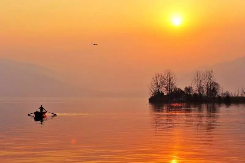 src=http_%2F%2F5b0988e595225.cdn.sohucs.com%2Fimages%2F20171203%2F05caaaed319547bea47d69d3bc2449e3.jpeg&refer=http_%2F%2F5b0988e595225.cdn.sohucs (1).jpg