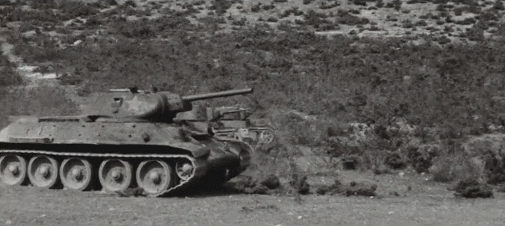 e3d073da95d44166b3f8afd6aa63217b.gif