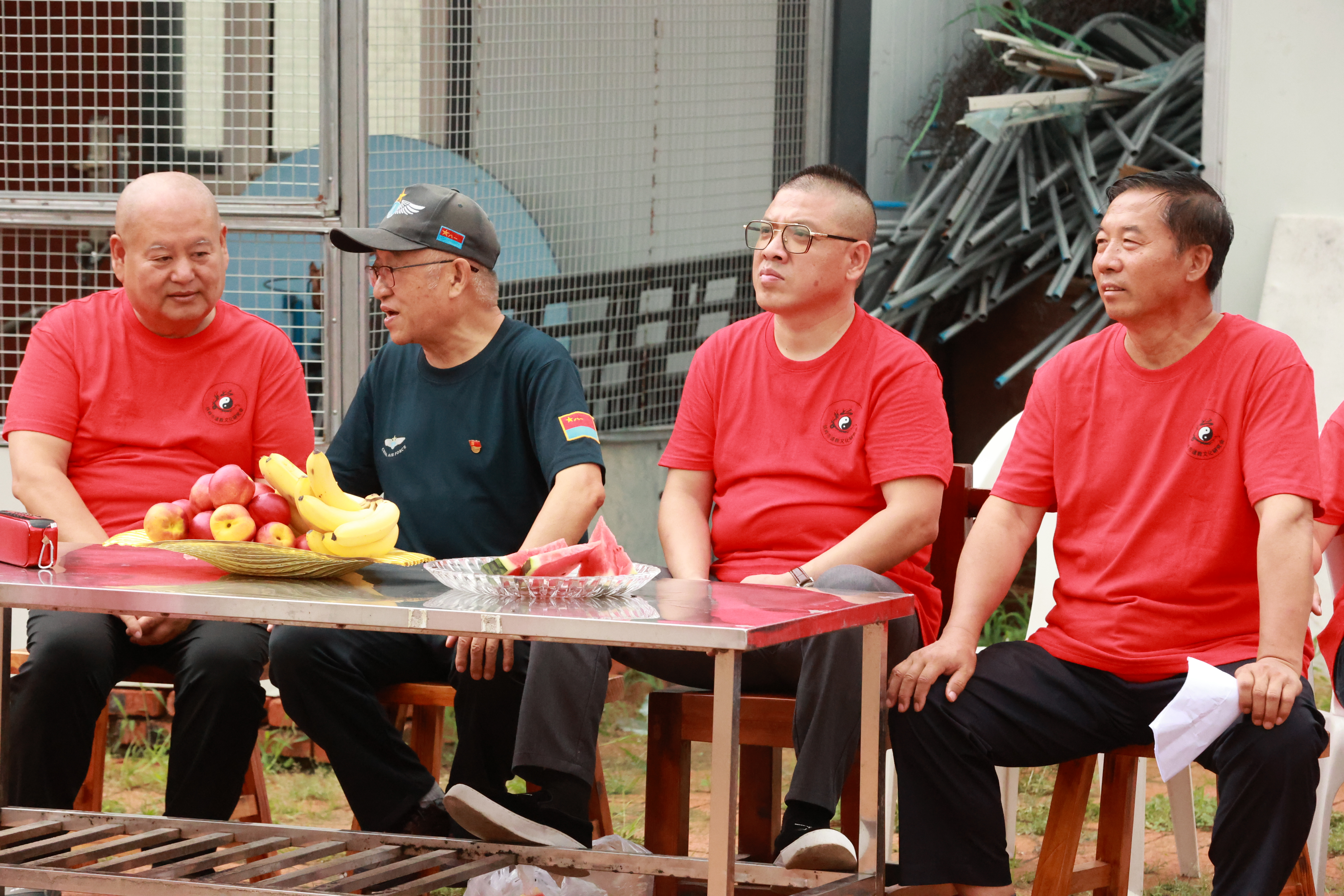 170001780.jpg MN4A8562.jpg