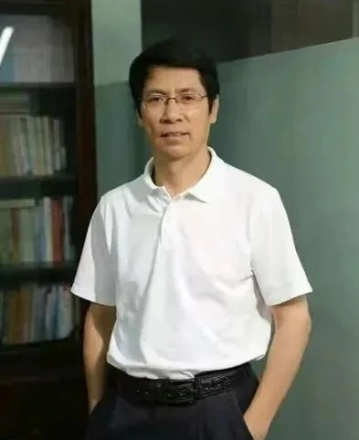 8f0e3ae7884d06159e402051bbb324f7.jpg