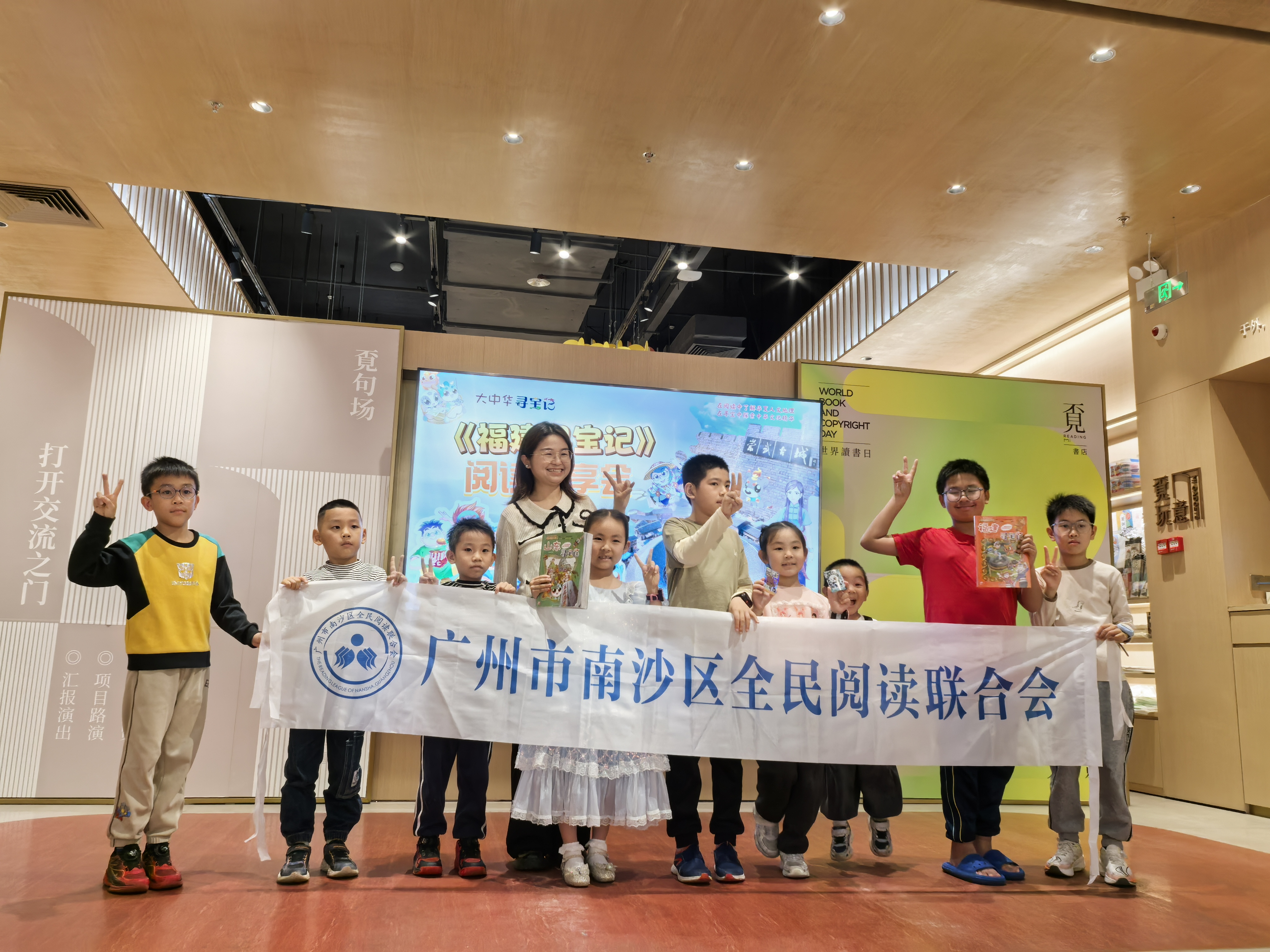 092801666.jpg f5080e0b1c540be3c73d18ae75147a3.jpg