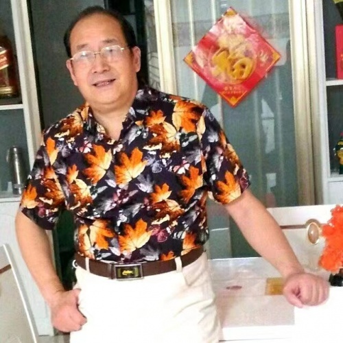 作品具有较高投资和收藏价值的著名艺术家黄德刚