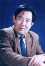值此蛇年春节即将来临之际， 明杰主编携编辑部全体同仁给您拜年了！