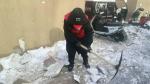 寒冬除雪暖人心 志愿服务显担当