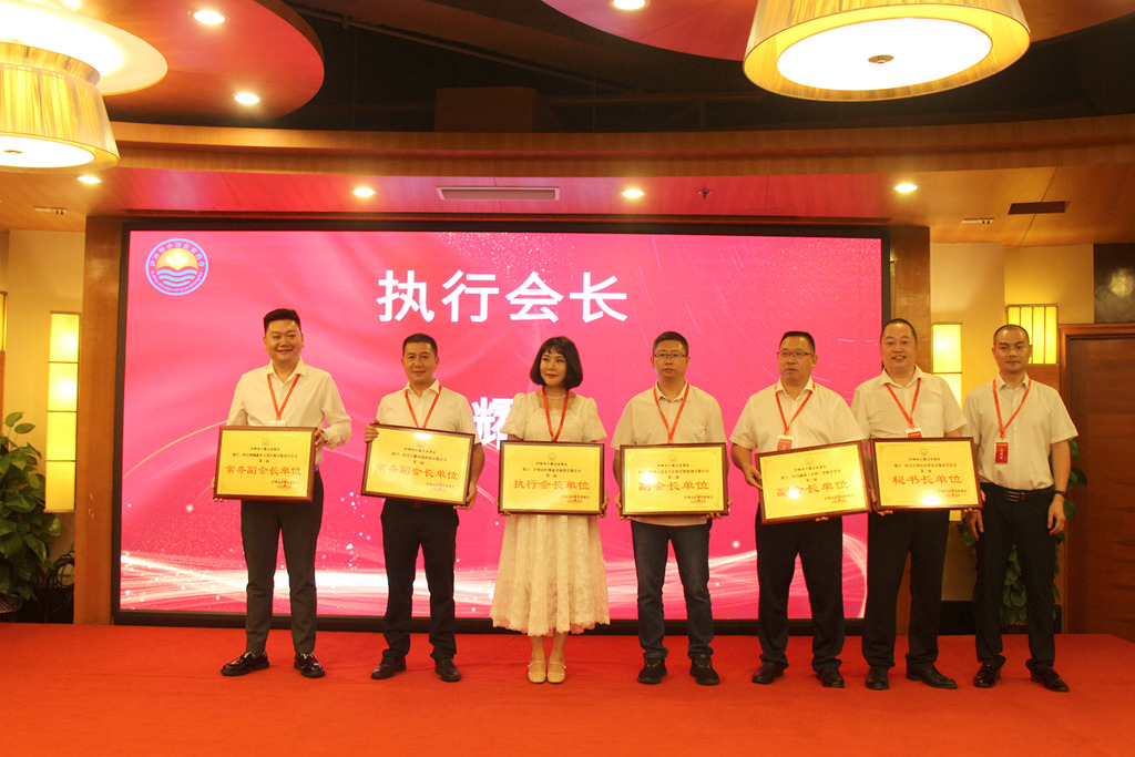 泸州市小微企业商会成功换届,开启发展新篇章!(图11) IMG_1637_副本_副本.jpg