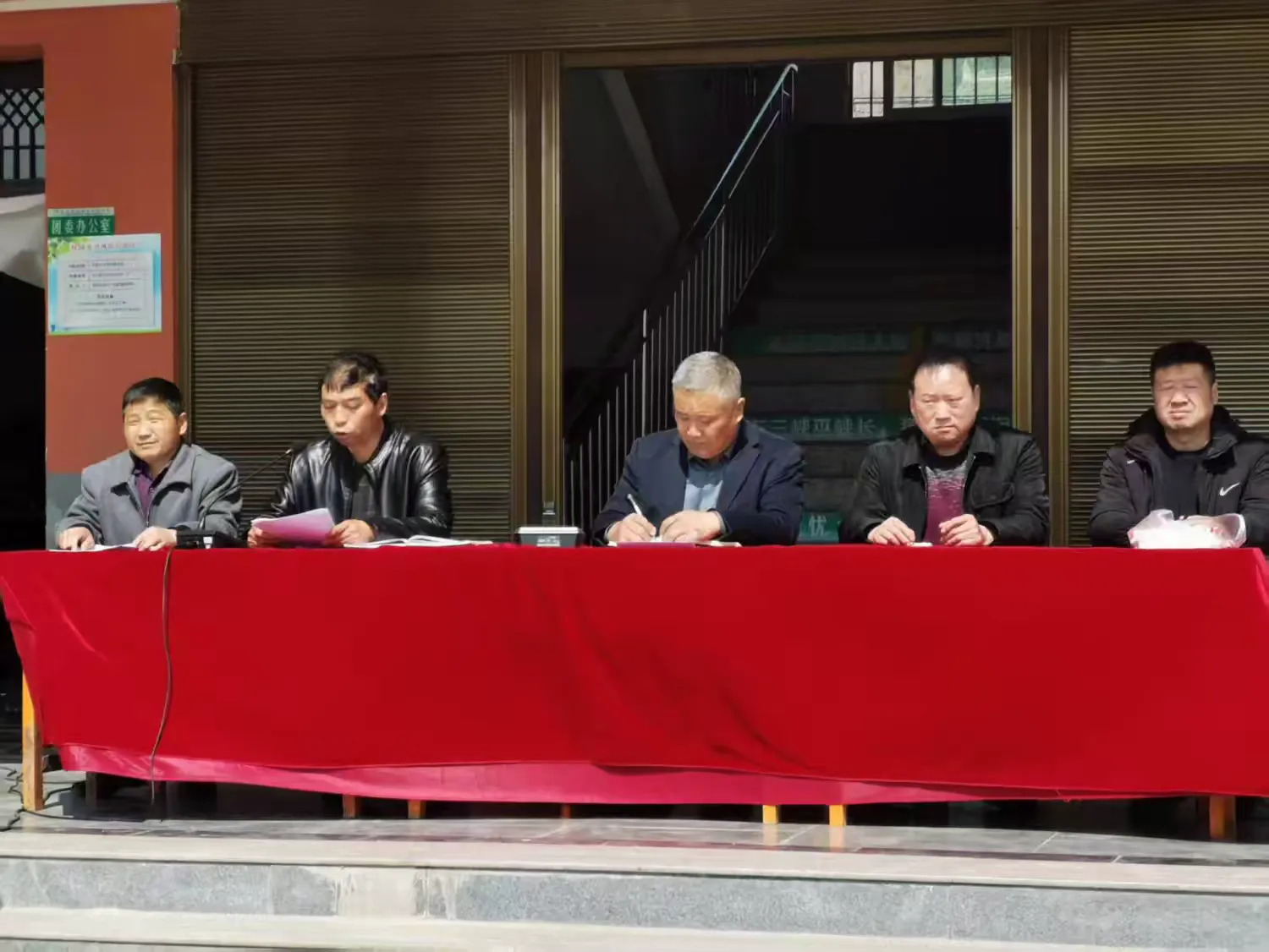 简篇-百日策马破雄关,盛夏扬眉捷报传