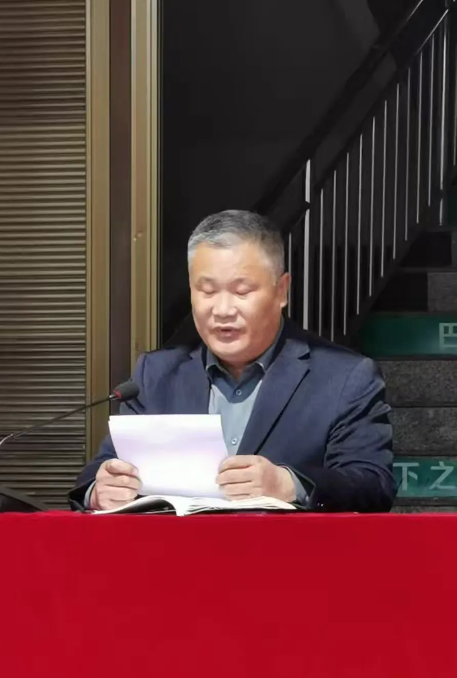简篇-百日策马破雄关,盛夏扬眉捷报传