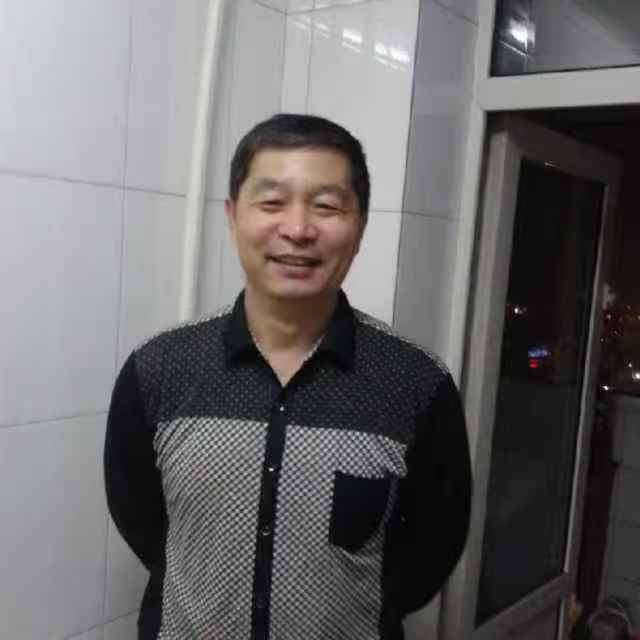 永远在写诗的路上       文/陈铠 黑龙江 ‖ 东方《品语亭》诗社