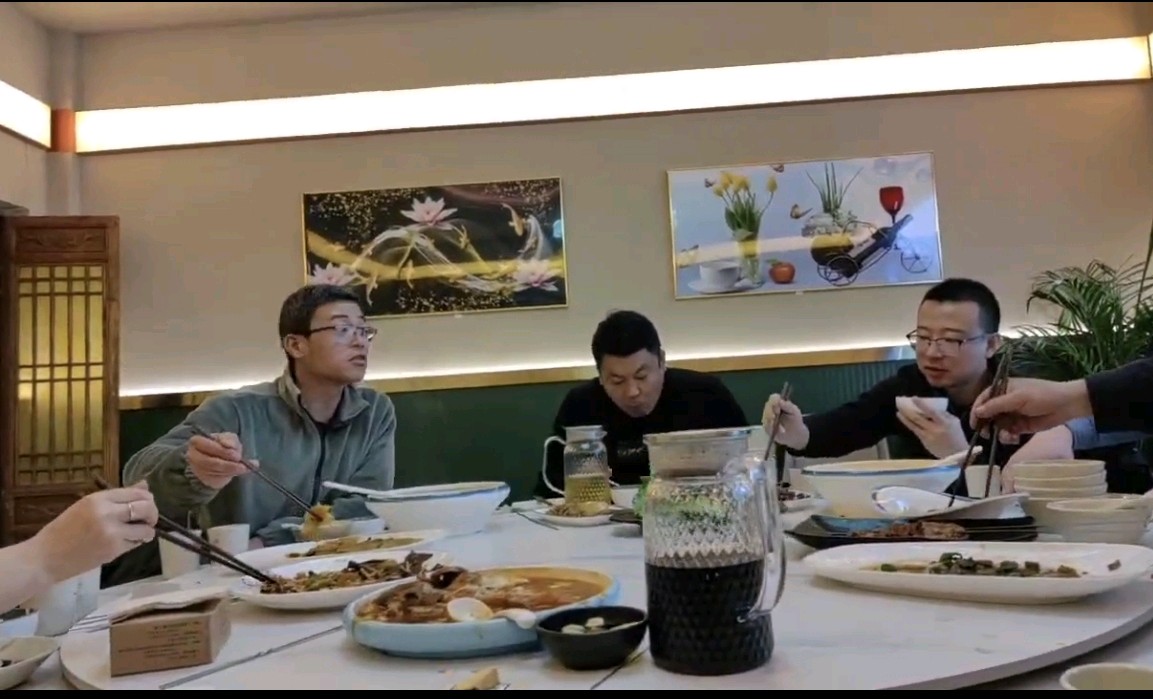 【荣耀中国】元宵聚，梦同燃作者/依然（张俊侠）