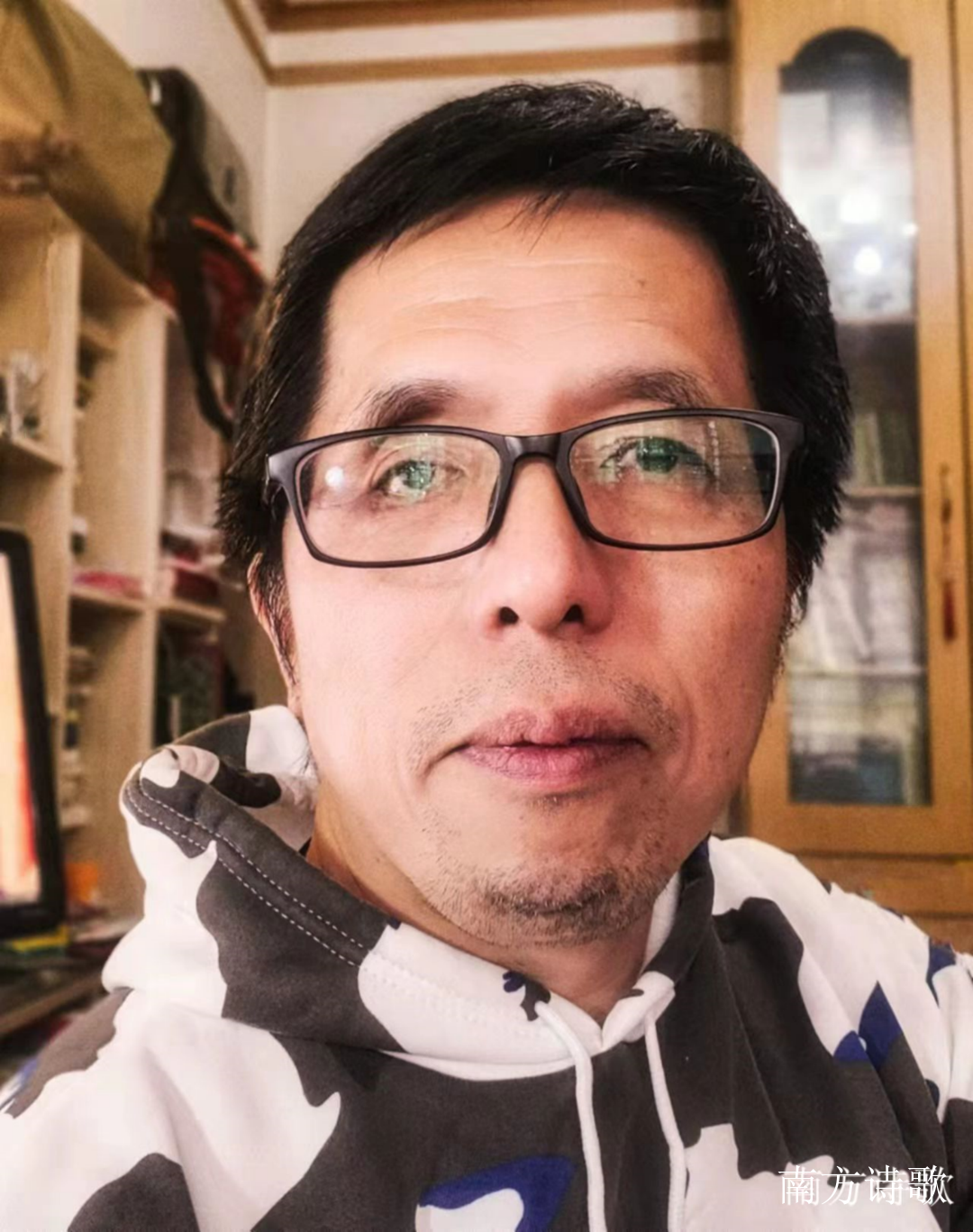 111903335.png 5b358d3c91bec25f2447c6754532df1.png