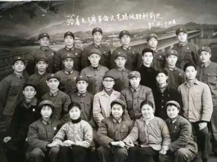 【周其林】永远的战友情