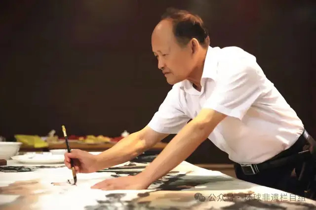 《光耀艺坛》余新志：礼赞文脉传承者・致敬书画臻品