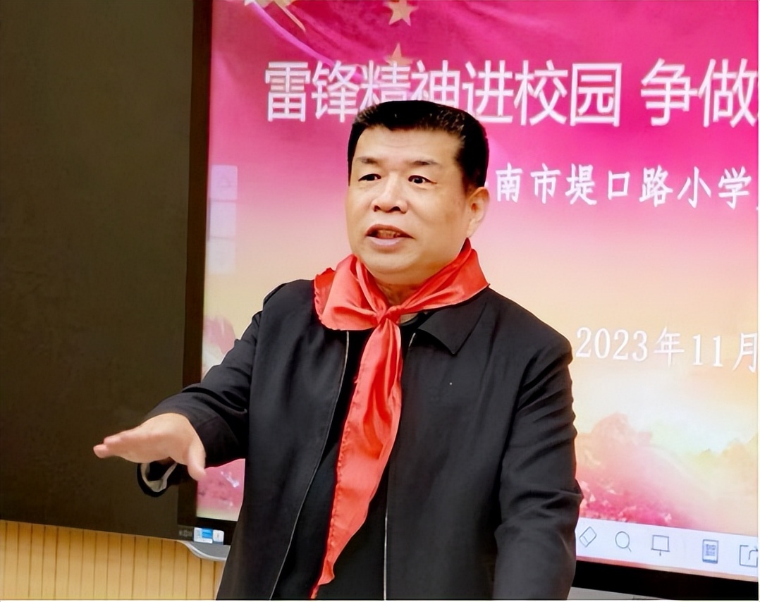 地球上的红飘带——纪念红军长征胜利90周年//作者/张振江||朗诵/武传涛 徐宁