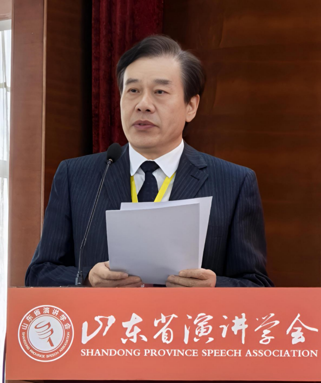 地球上的红飘带——纪念红军长征胜利90周年//作者/张振江||朗诵/武传涛 徐宁